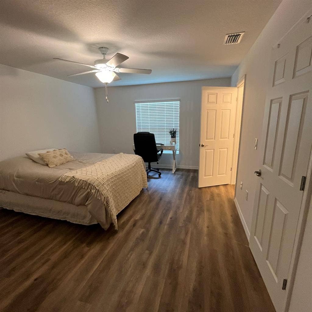 Master Room in a house for $