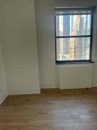 ✨Sunny & Spacious - Midtown South✨