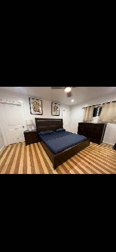 4 bed rooms available for rent