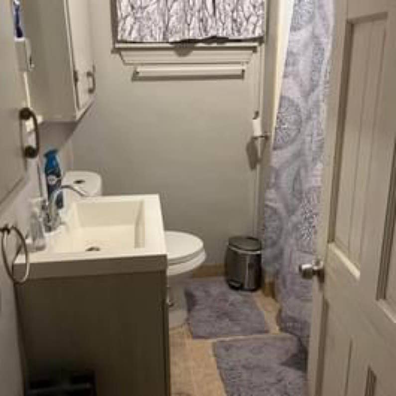 Nashua NH 1 room furnished