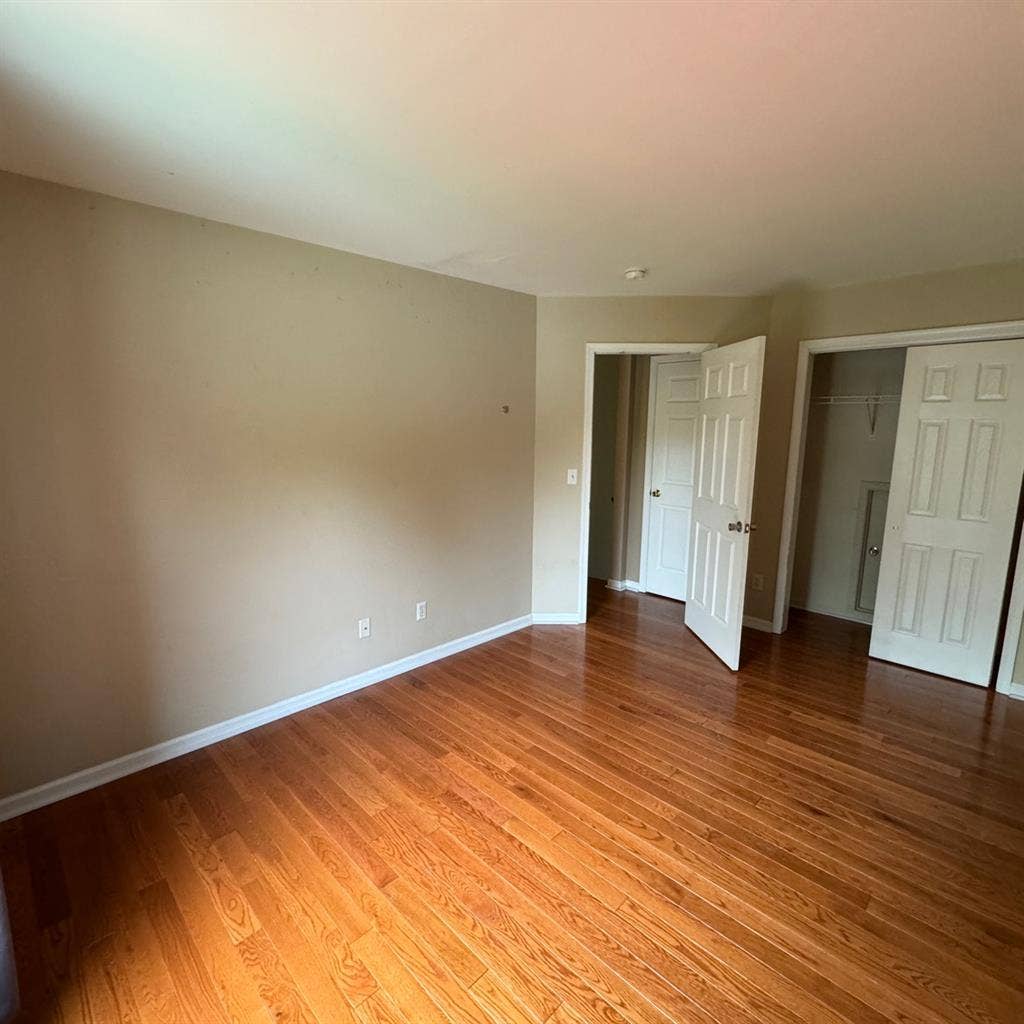 Room for rent in shared house!