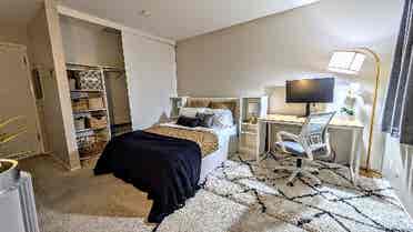 Private bd in furnished condo