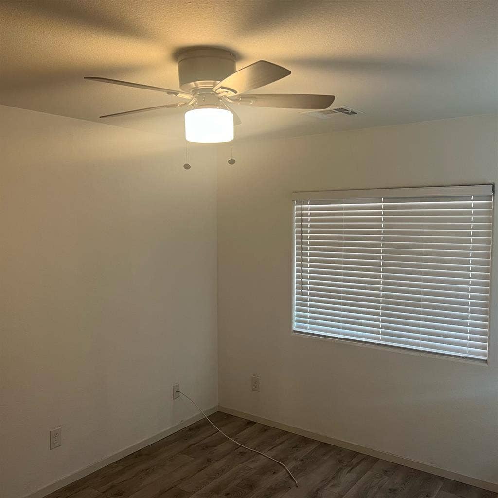 Room for rent in SW