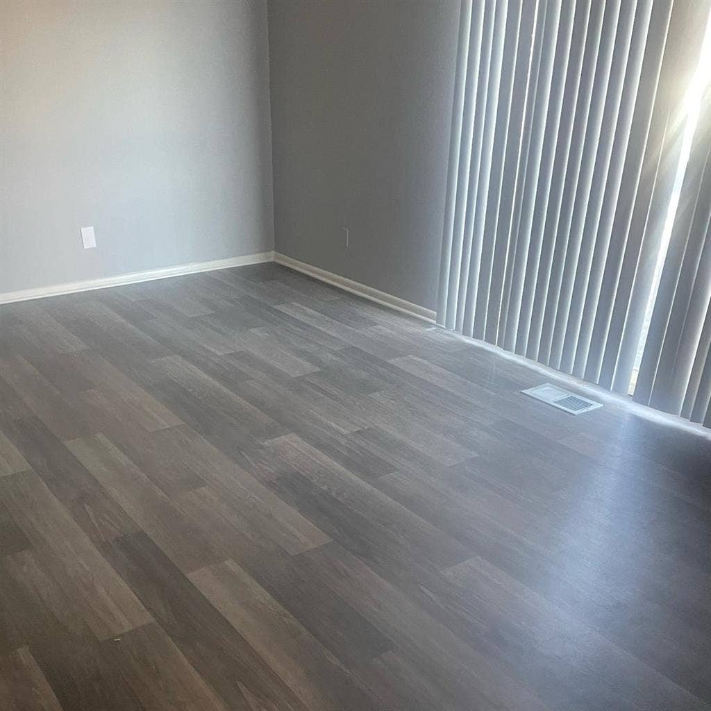 1 bedroom available