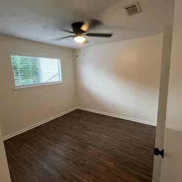 Welborn Rd. 
Room for Rent