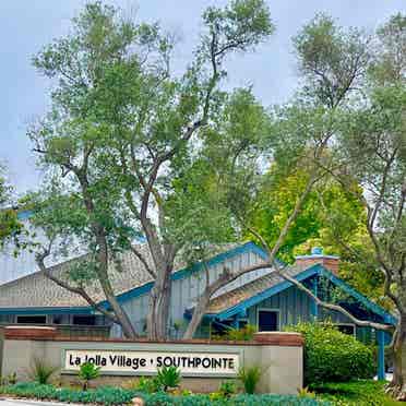 La Jolla Townhouse