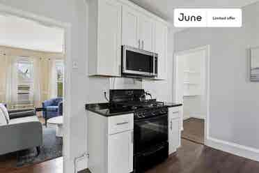 4 BR in Boston