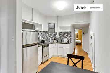 2 BR in New York City