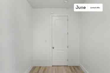 4 BR in New York City