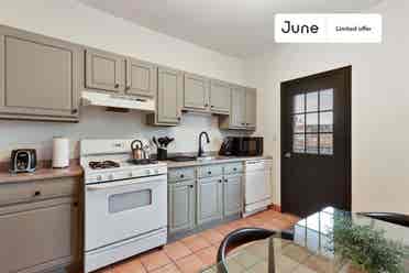 4 BR in Boston