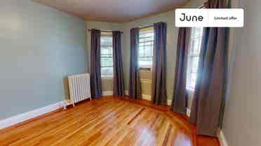 4 BR in Boston