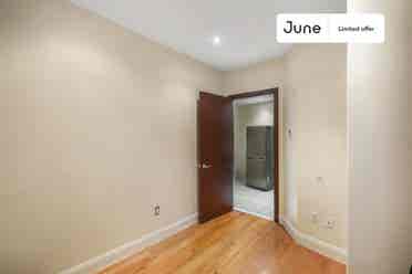 4 BR in New York City