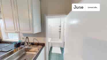 2 BR in Boston