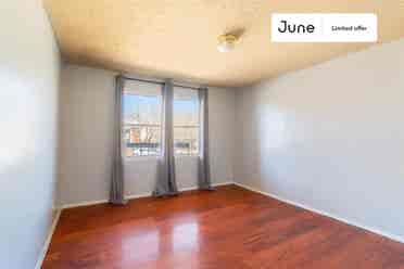 2 BR in Austin