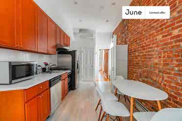 4 BR in New York City