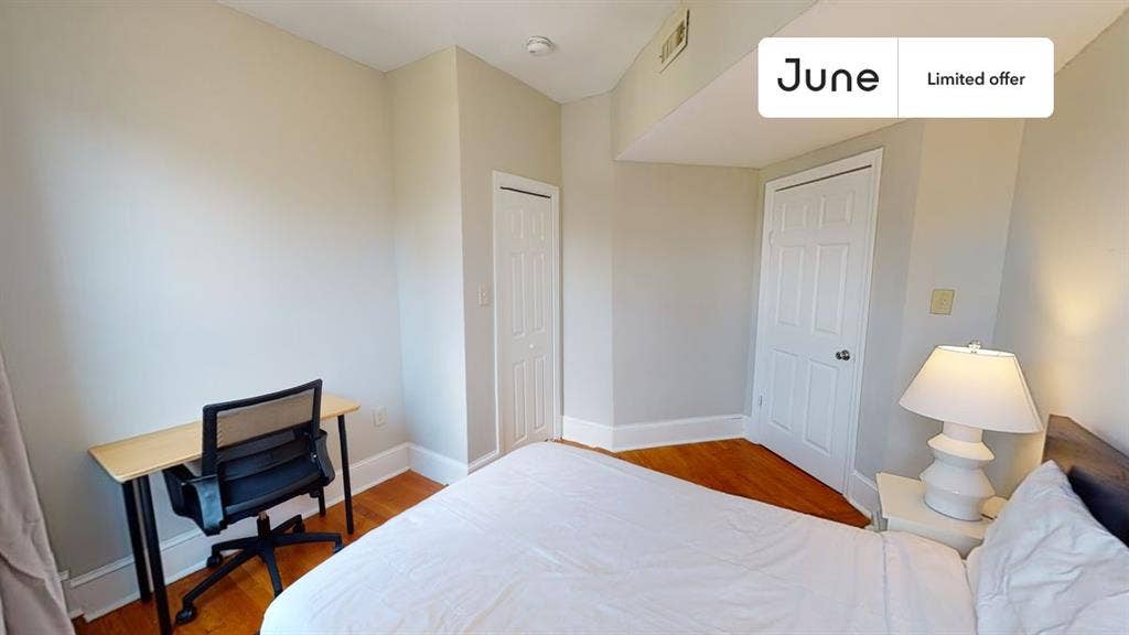 3 BR in Boston