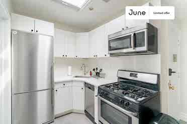 2 BR in New York City