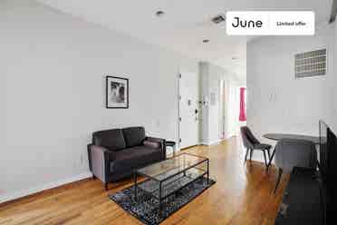 4 BR in New York City