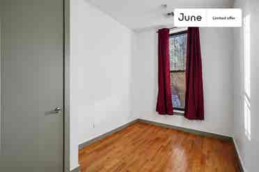 4 BR in New York City