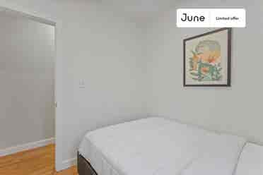 4 BR in New York City