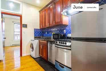 3 BR in New York City