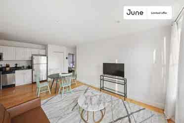 4 BR in New York City