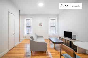 4 BR in New York City