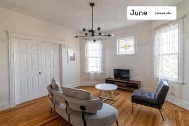 4 BR in Boston