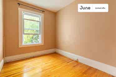 6 BR in Boston