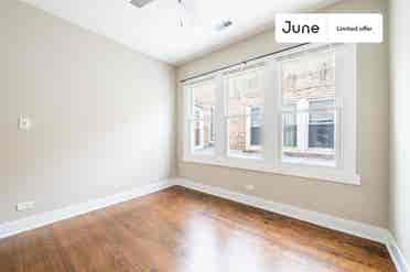 3 BR in Chicago