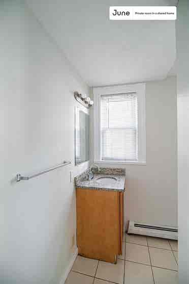 6 BR in Boston