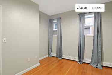 1 BR in Boston