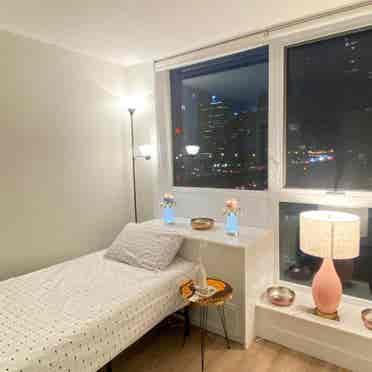 Sublet room female downtown Toronto