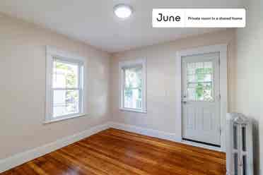 6 BR in Boston