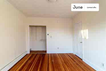 4 BR in Boston