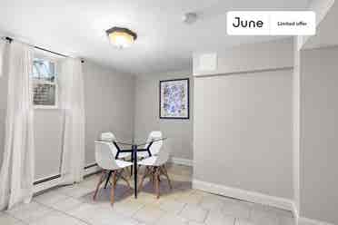 4 BR in Boston