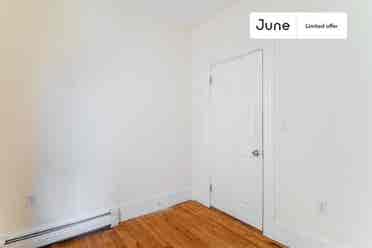 5 BR in Boston