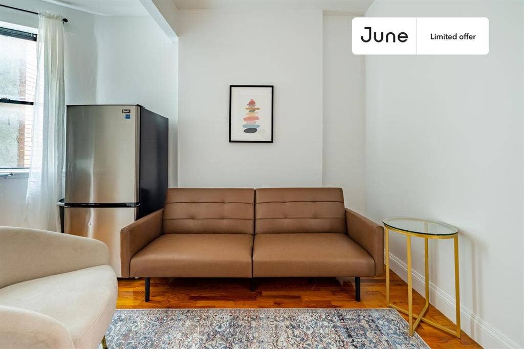 2 BR in New York City