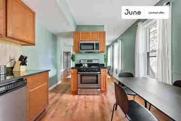 4 BR in Boston