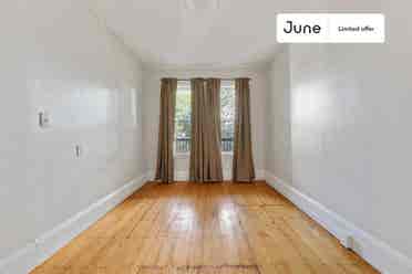 4 BR in Boston