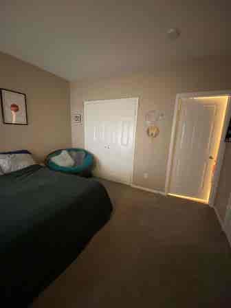 Room for rent in Longmont