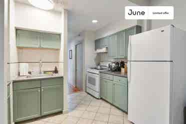 4 BR in Boston