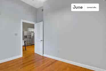 5 BR in Boston