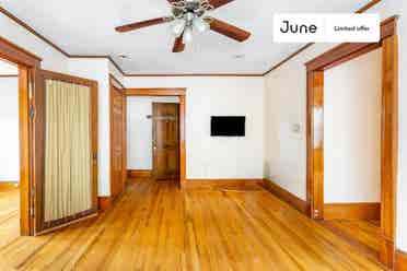 4 BR in Boston