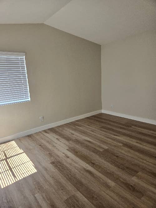 Unfurnished Room for rent