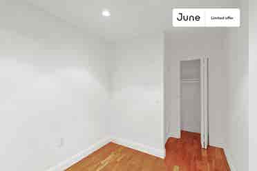 2 BR in New York City