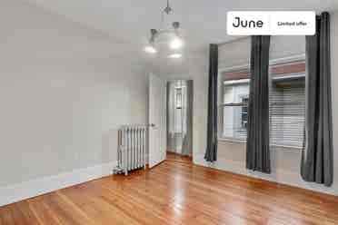 4 BR in Boston