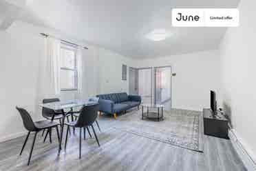 4 BR in New York City