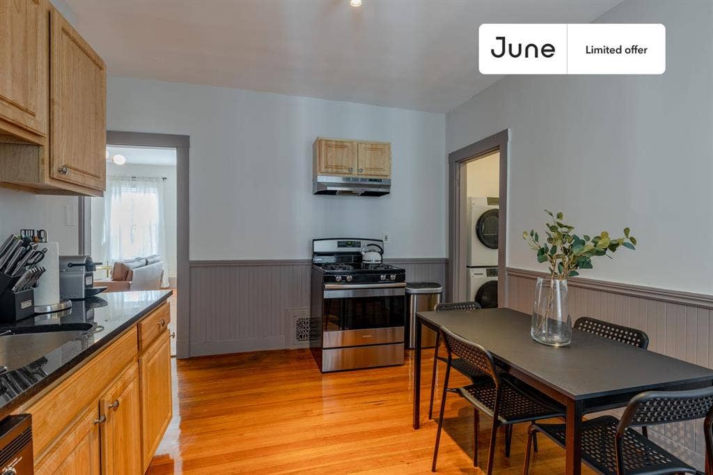 3 BR in Boston