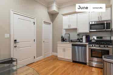 2 BR in Boston